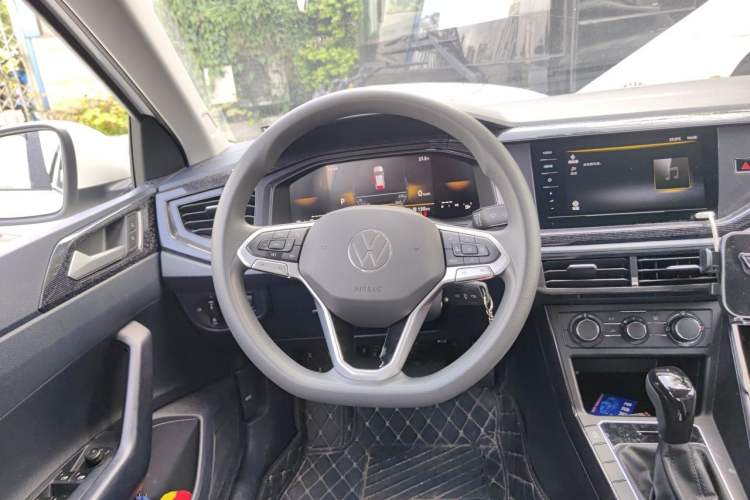 Used Volkswagen Lavida 2023 New Sharp 1.5L Automatic Excellent New Edition Steering Wheel