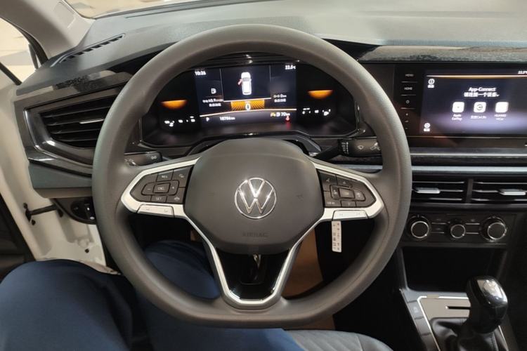 Used Volkswagen Lavida 2023 New Sharp 1.5L Automatic Excellent New Edition Steering Wheel