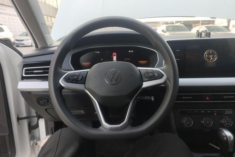 Used Volkswagen Lavida 2023 Revised 1.5L Automatic DeYi Edition Steering Wheel