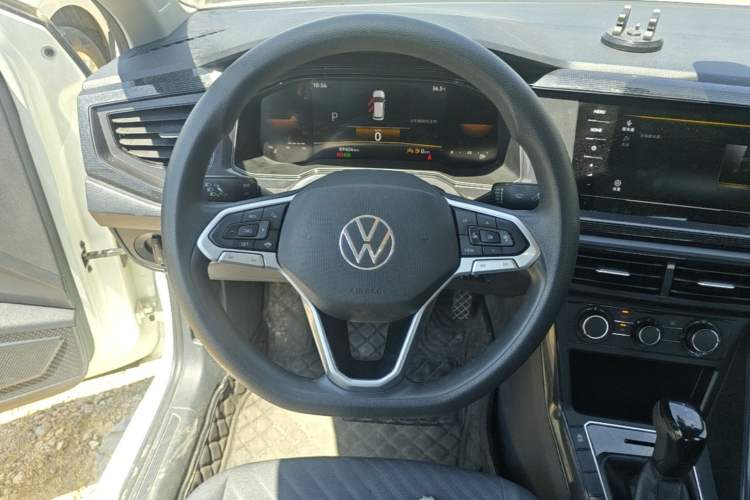 Used Volkswagen Lavida 2023 New Rui 1.5L Automatic New Yi Edition Steering Wheel