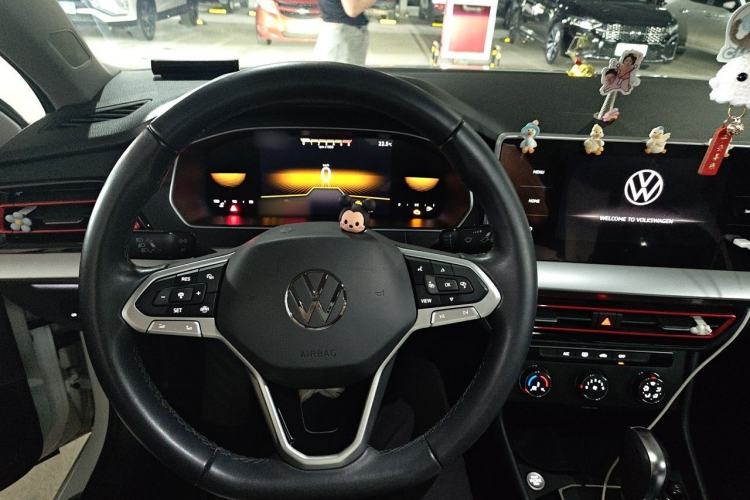 Used Volkswagen Lavida 2023 300TSI DSG Full-Comfort Edition Steering Wheel