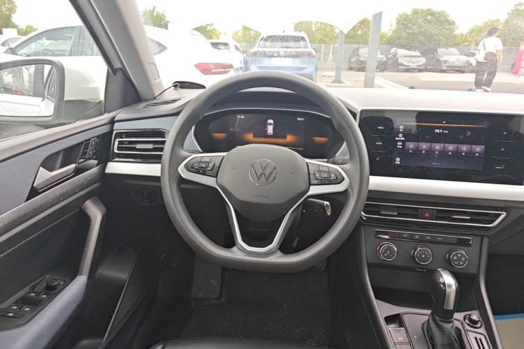 Used Volkswagen Lavida 2023 Revised 1.5L Automatic DeYi Edition Steering Wheel