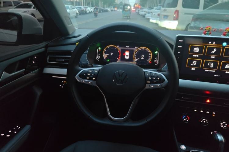 Used Volkswagen Lavida 2023 1.5L Automatic 5 Million Edition Steering Wheel