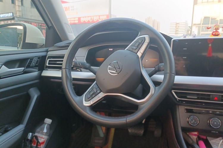 Used Volkswagen Lavida 2023 1.5L Automatic Full-Comfort Edition Steering Wheel