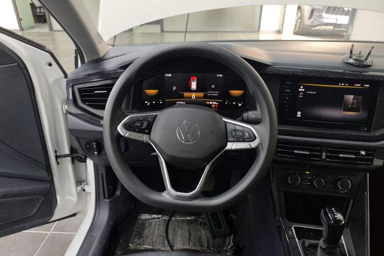 Used Volkswagen Lavida 2023 New Sharp 1.5L Automatic Excellent New Edition Steering Wheel