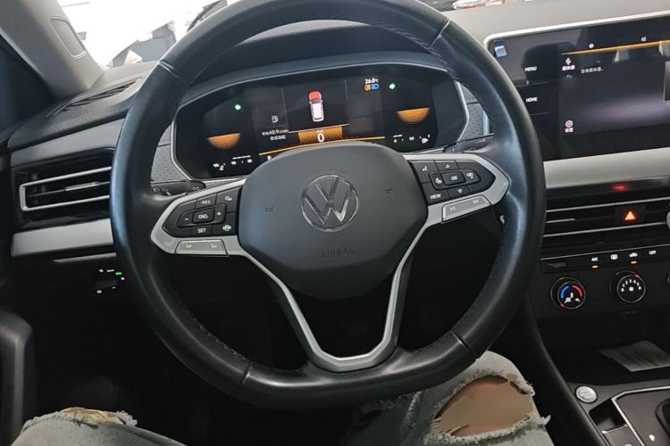 Used Volkswagen Lavida 2023 280TSI DSG Full-Comfort Edition Steering Wheel