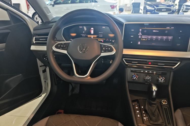 Used Volkswagen Lavida 2023 Revised 1.5L Automatic DeYi Edition Steering Wheel