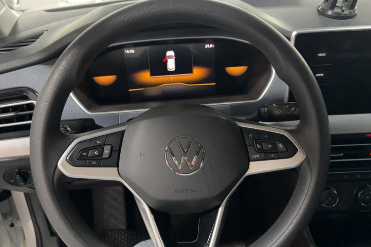 Used Volkswagen Lavida 2023 Revised 1.5L Automatic DeYi Edition Steering Wheel