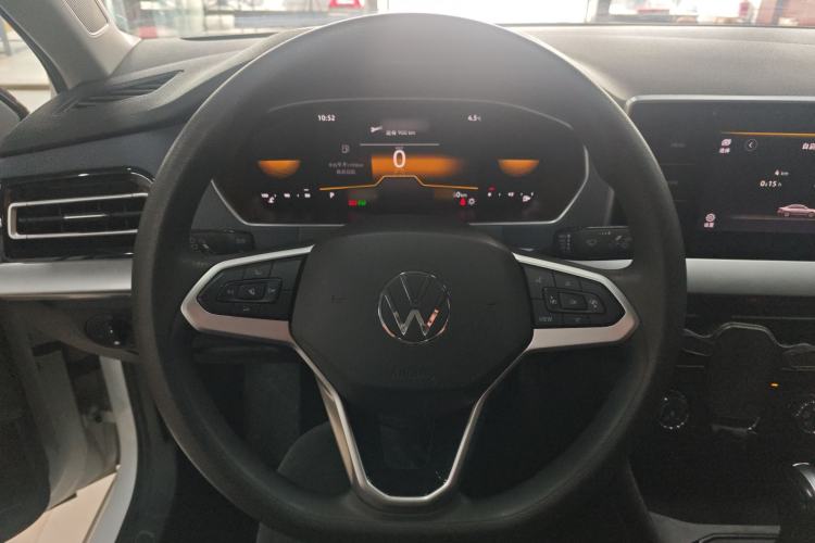 Used Volkswagen Lavida 2023 Revised 1.5L Automatic DeYi Edition Steering Wheel
