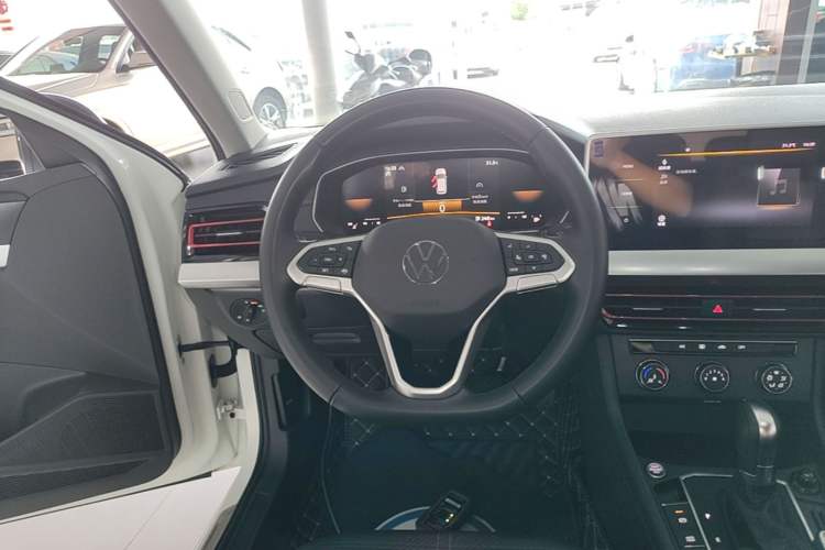 Used Volkswagen Lavida 2023 280TSI DSG Starry Sky Deluxe Edition Steering Wheel