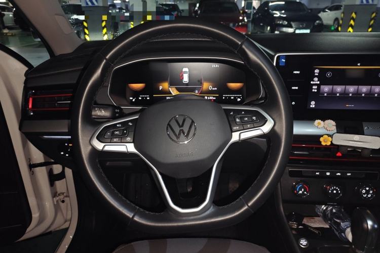 Used Volkswagen Lavida 2023 280TSI DSG Starry Sky Deluxe Edition Steering Wheel