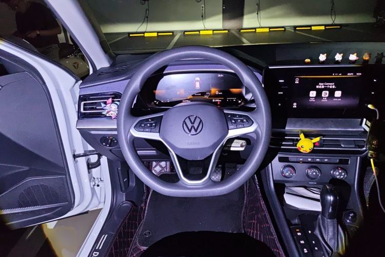 Used Volkswagen Lavida 2023 1.5L Automatic De Yi Edition Steering Wheel