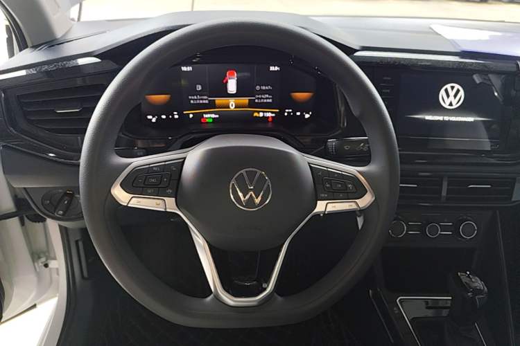 Used Volkswagen Lavida 2023 New Rui 1.5L Automatic New Yi Edition Steering Wheel