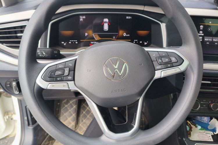 Used Volkswagen Lavida 2023 New Sharp 1.5L Automatic Outstanding New Vision Edition Steering Wheel