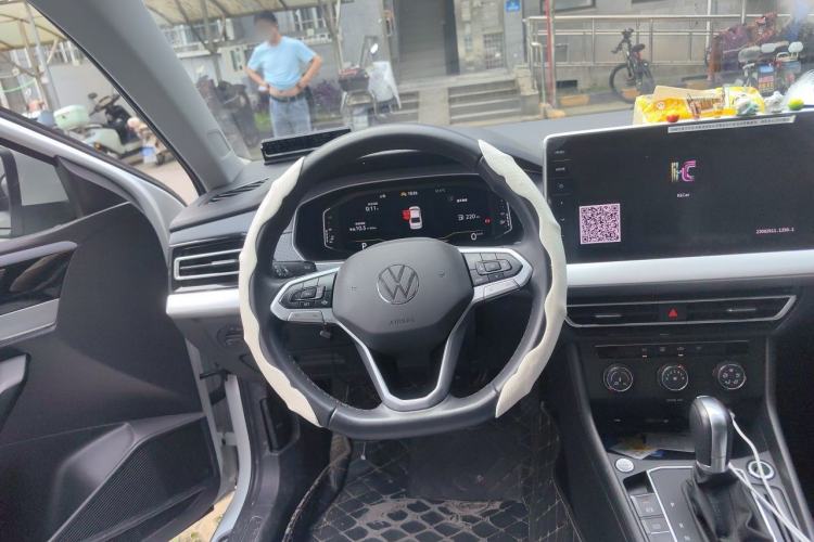 Used Volkswagen Lavida 2023 Revised Version 1.5L Automatic Starry Sky Edition – 5 Million Units Steering Wheel
