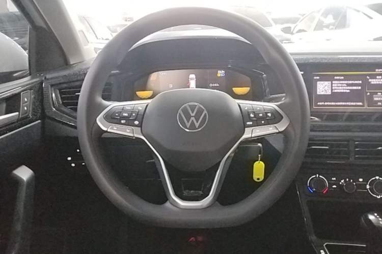 Used Volkswagen Lavida 2023 New Sharp 1.5L Automatic Excellent New Edition Steering Wheel