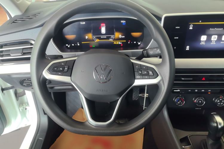 Used Volkswagen Lavida 2023 Revised 1.5L Automatic DeYi Edition Steering Wheel