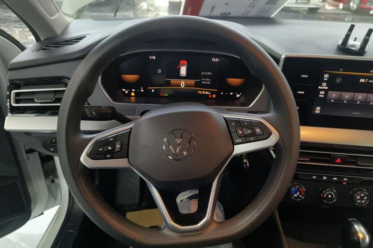 Used Volkswagen Lavida 2023 Revised 1.5L Automatic DeYi Edition Steering Wheel