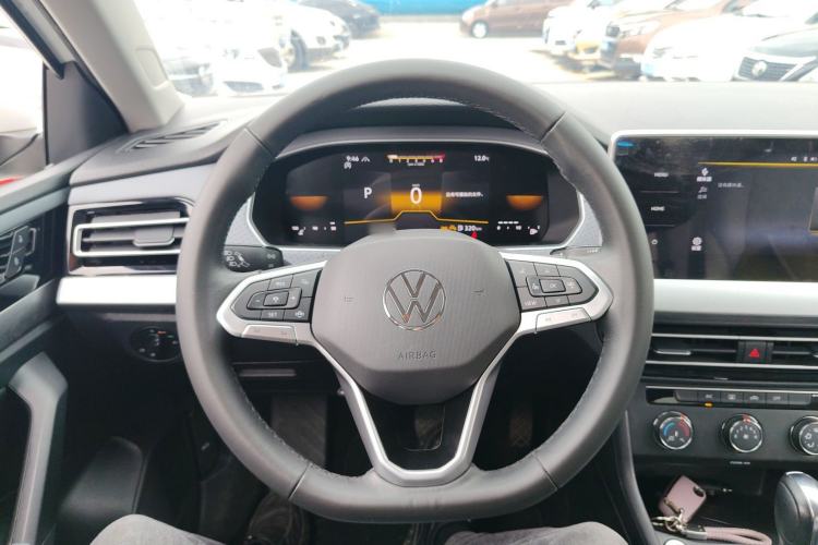 Used Volkswagen Lavida 2023 300TSI DSG Full-Comfort Edition Steering Wheel