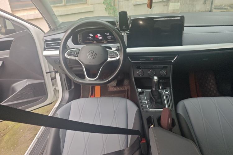 Used Volkswagen Lavida 2023 Revised Version 1.5L Automatic Starry Sky Edition – 5 Million Units Steering Wheel