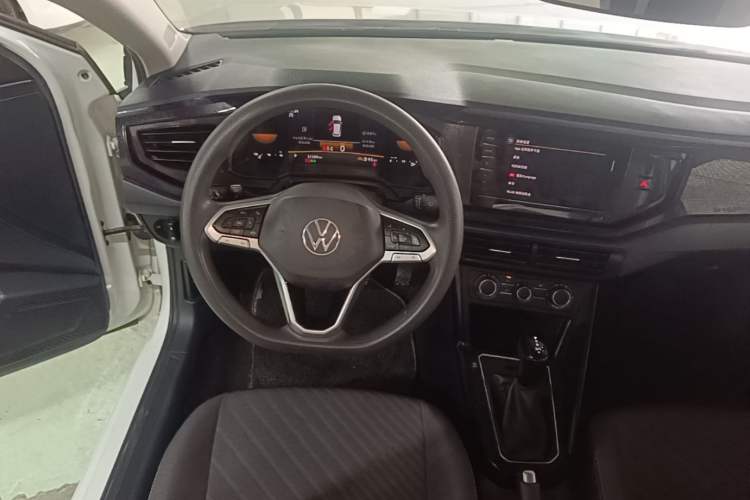 Used Volkswagen Lavida 2023 New Rui 1.5L Automatic New Yi Edition Steering Wheel