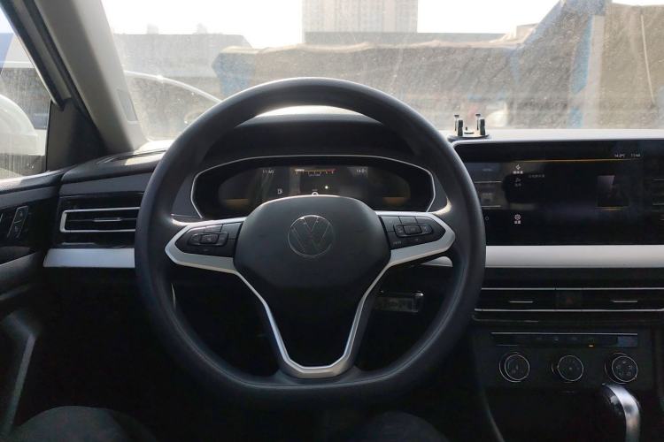 Used Volkswagen Lavida 2023 Revised 1.5L Automatic DeYi Edition Steering Wheel