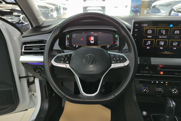 Used Volkswagen Lavida 2023 1.5L Automatic Full-Comfort Edition Steering Wheel