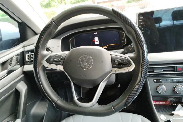 Used Volkswagen Lavida 2023 Revised Version 1.5L Automatic 5 Millionth Edition Steering Wheel