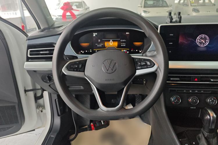 Used Volkswagen Lavida 2023 1.5L Automatic De Yi Edition Steering Wheel