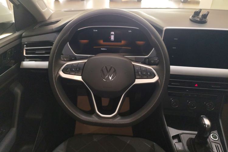 Used Volkswagen Lavida 2023 Revised 1.5L Automatic DeYi Edition Steering Wheel