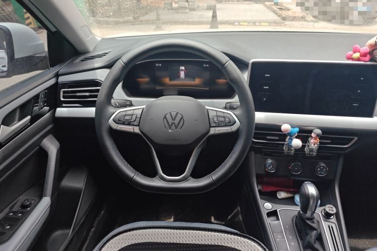 Used Volkswagen Lavida 2023 300TSI DSG Full-Comfort Edition Steering Wheel