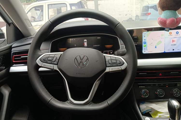 Used Volkswagen Lavida 2023 300TSI DSG Full-Comfort Edition Steering Wheel