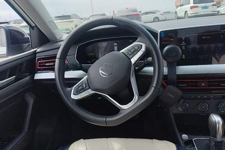 Used Volkswagen Lavida 2023 300TSI DSG Starry Full-Comfort Edition Steering Wheel