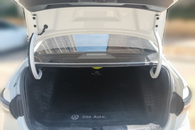 Used Volkswagen Lavida 2023 New Rui 1.5L Automatic New Yi Edition Trunk