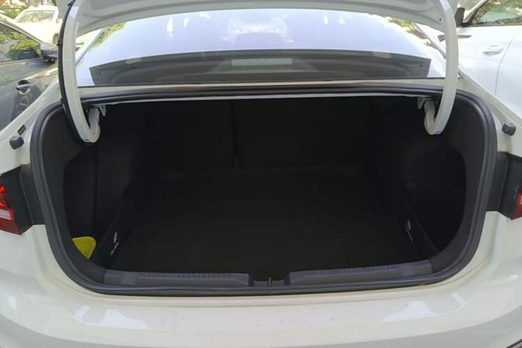 Used Volkswagen Lavida 2023 280TSI DSG Starry Sky Deluxe Edition Trunk