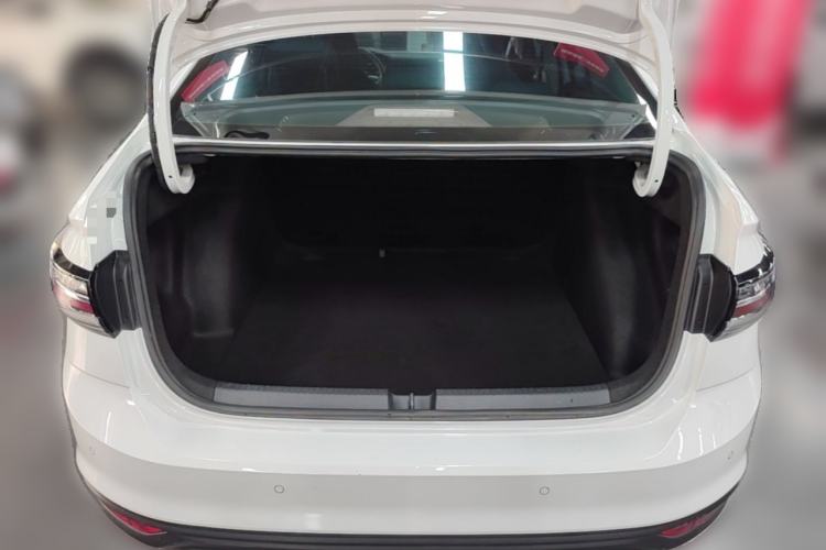 Used Volkswagen Lavida 2023 New Sharp 1.5L Automatic Excellent New Edition Trunk