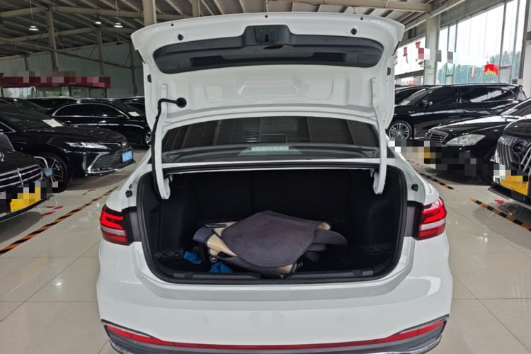 Used Volkswagen Lavida 2023 280TSI DSG Full-Comfort Edition Trunk