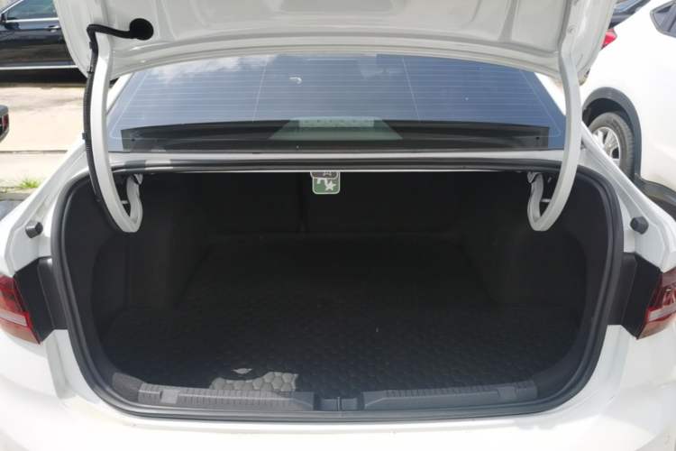 Used Volkswagen Lavida 2023 1.5L Automatic Starry Sky 5 Million Edition Trunk