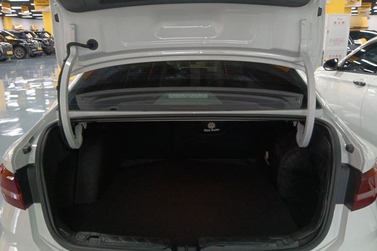 Used Volkswagen Lavida 2023 1.5L Automatic 5 Million Edition Trunk
