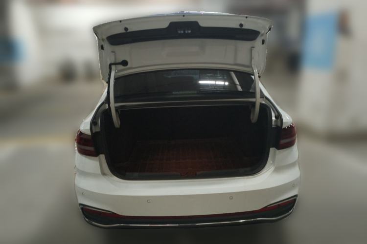 Used Volkswagen Lavida 2023 1.5L Automatic 5 Million Edition Trunk