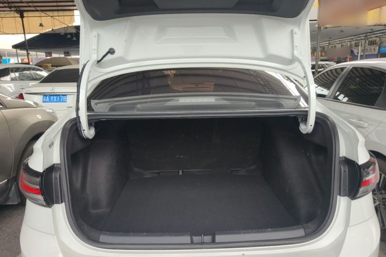 Used Volkswagen Lavida 2023 New Sharp 1.5L Automatic Excellent New Edition Trunk