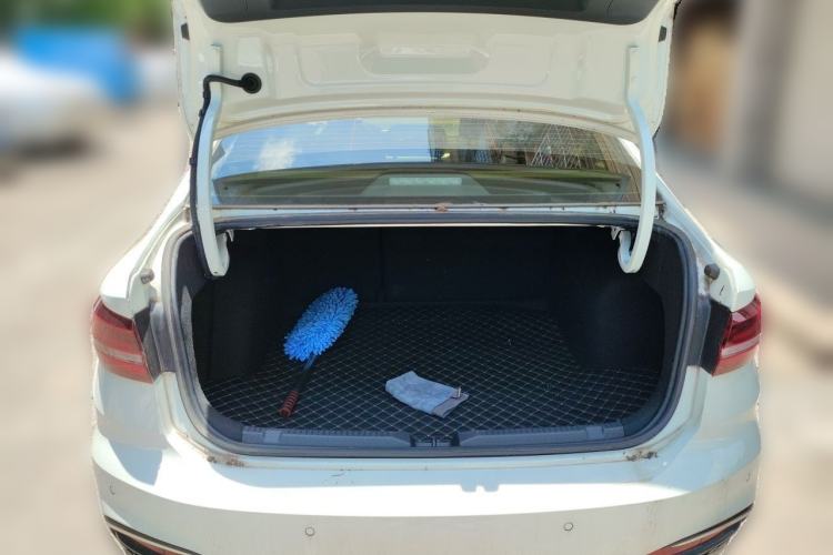 Used Volkswagen Lavida 2023 300TSI DSG Starry Full-Comfort Edition Trunk