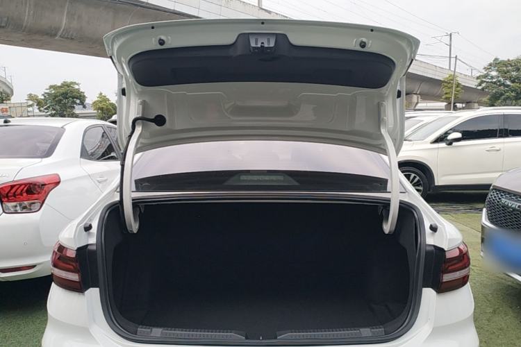 Used Volkswagen Lavida 2023 1.5L Automatic Starry Sky 5 Million Edition Trunk