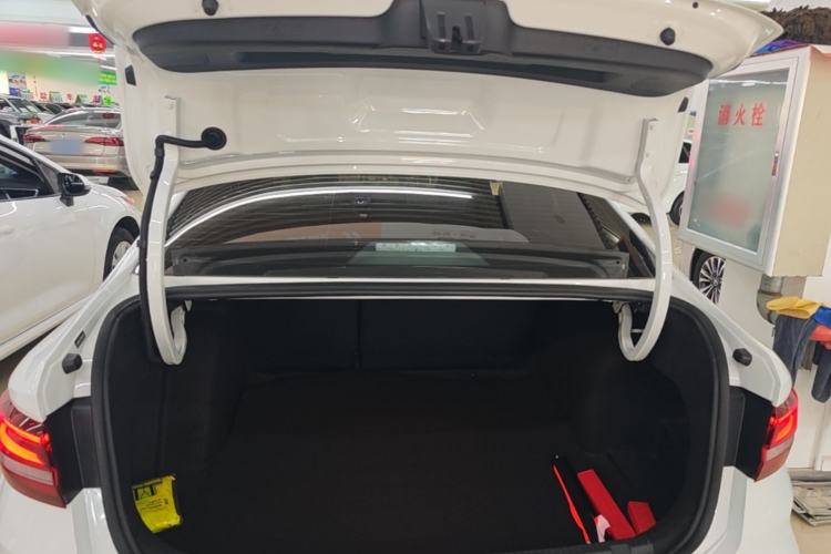 Used Volkswagen Lavida 2023 280TSI DSG Full-Comfort Edition Trunk