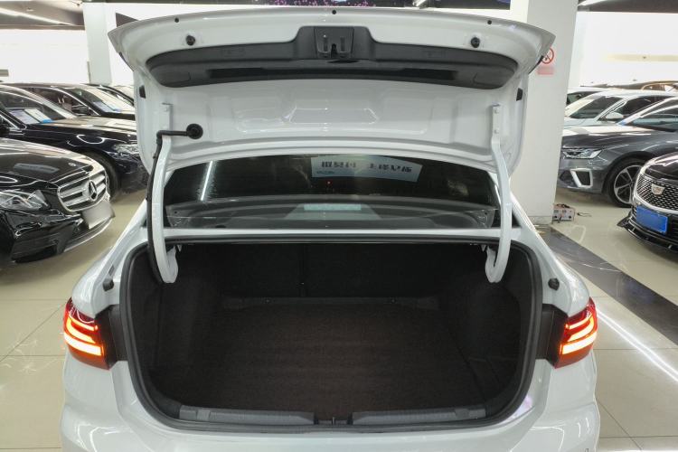 Used Volkswagen Lavida 2023 1.5L Automatic Full-Comfort Edition Trunk