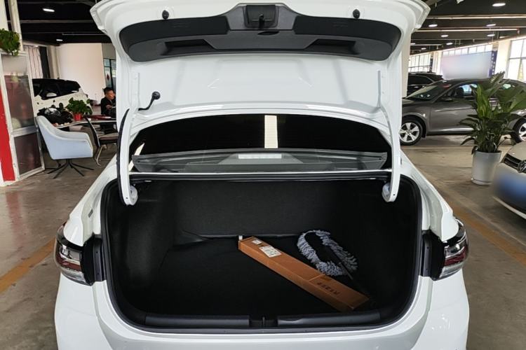 Used Volkswagen Lavida 2023 New Sharp 1.5L Automatic Excellent New Edition Trunk