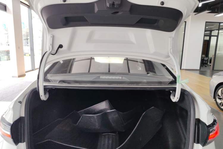 Used Volkswagen Lavida 2023 New Sharp 1.5L Automatic Excellent New Edition Trunk