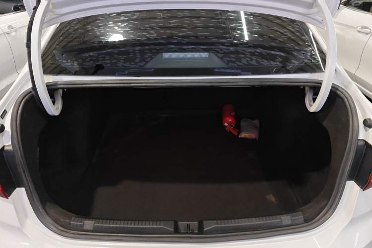 Used Volkswagen Lavida 2023 280TSI DSG Starry Sky Deluxe Edition Trunk
