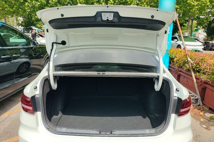 Used Volkswagen Lavida 2023 1.5L Automatic 5 Million Edition Trunk