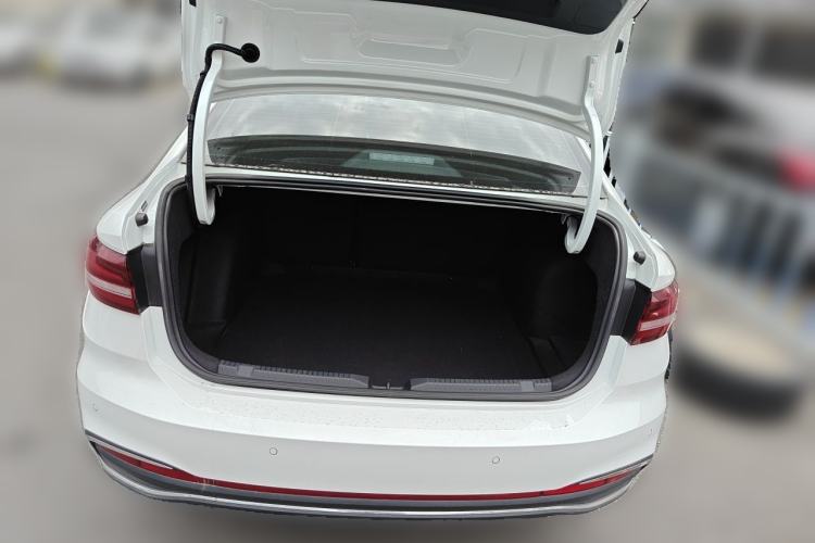Used Volkswagen Lavida 2023 1.5L Automatic 5 Million Edition Trunk